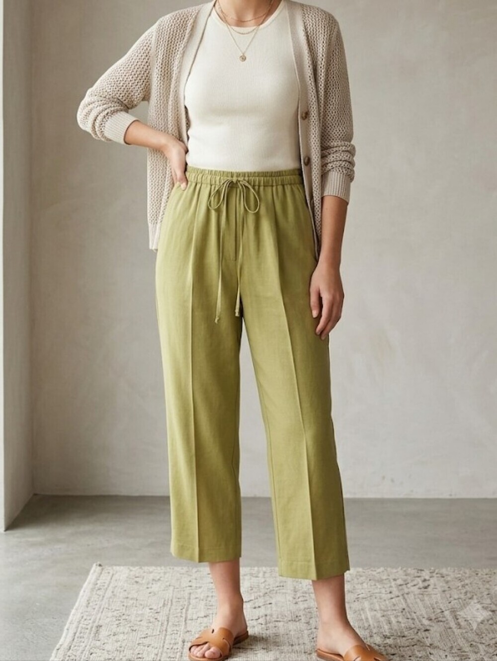 Tommy Bahama Olive Drawstring Cropped Capri Pants